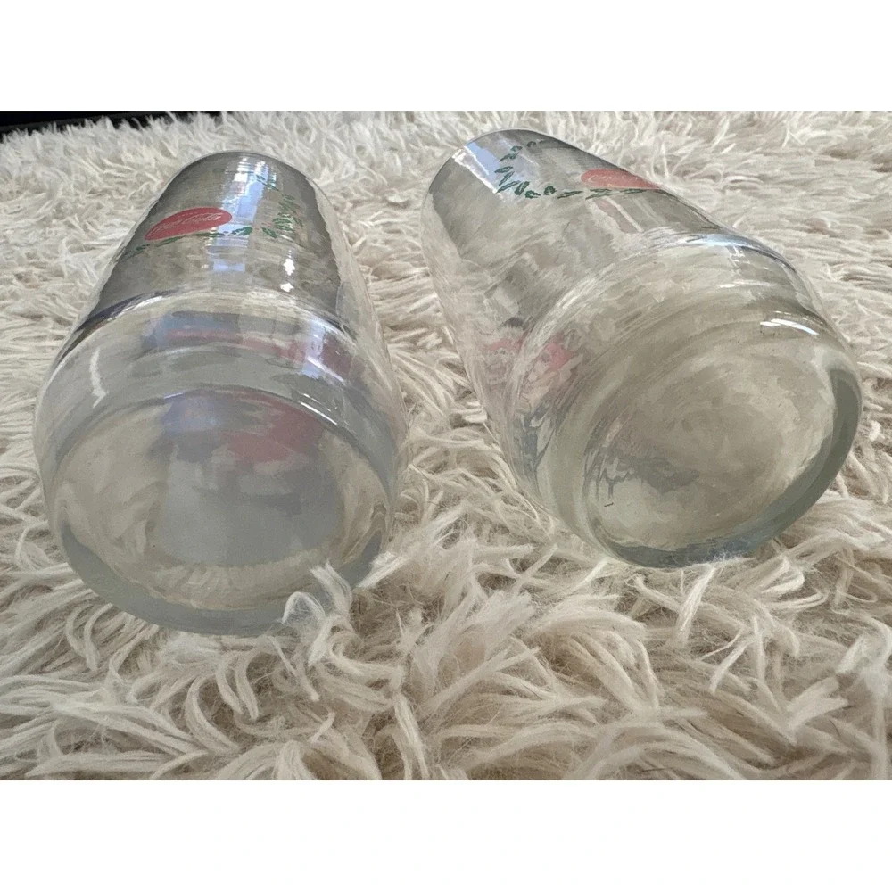 Vintage Coca Cola Santa Claus Christmas Glasses Set of 2‎ Vintage 1963 Sundblom